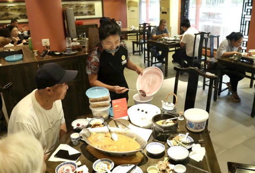 下館子點菜注意了！反食品浪費法草案一審，餐飲浪費將戴“緊箍咒”
